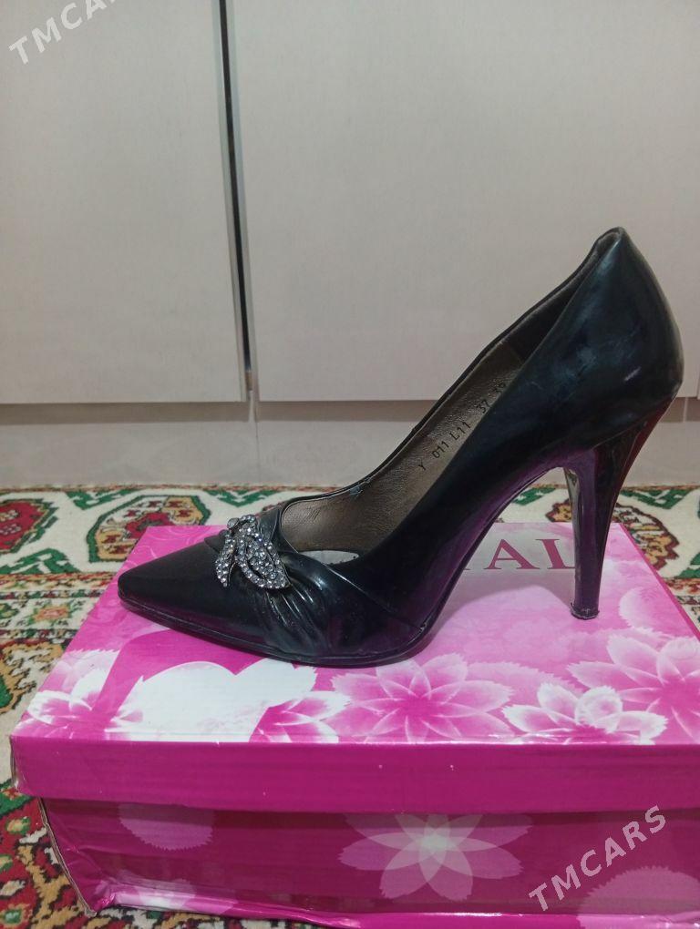 zenan eśikleri - Mary - img 3