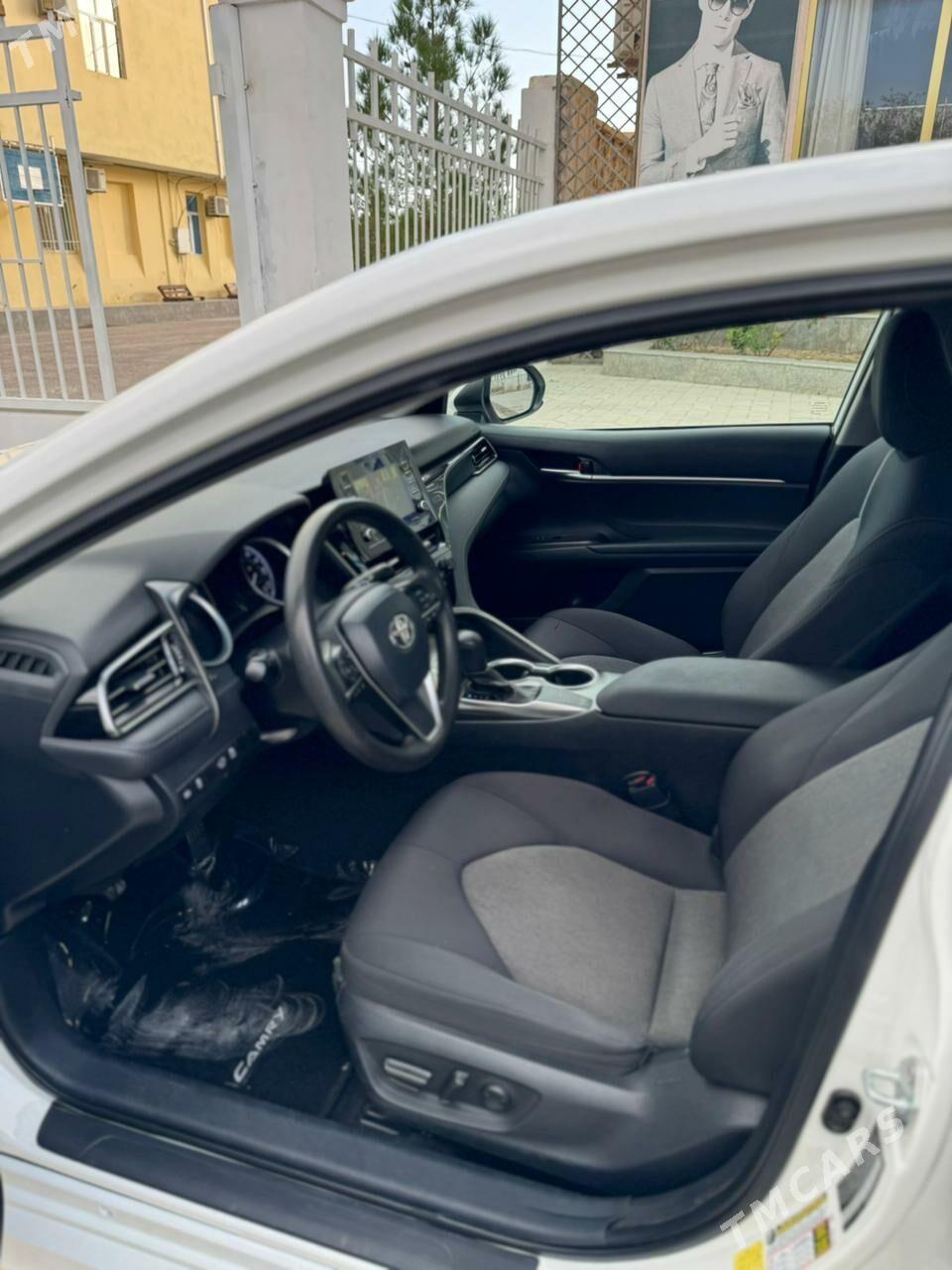 Toyota Camry 2021 - 285 000 TMT - Балканабат - img 4