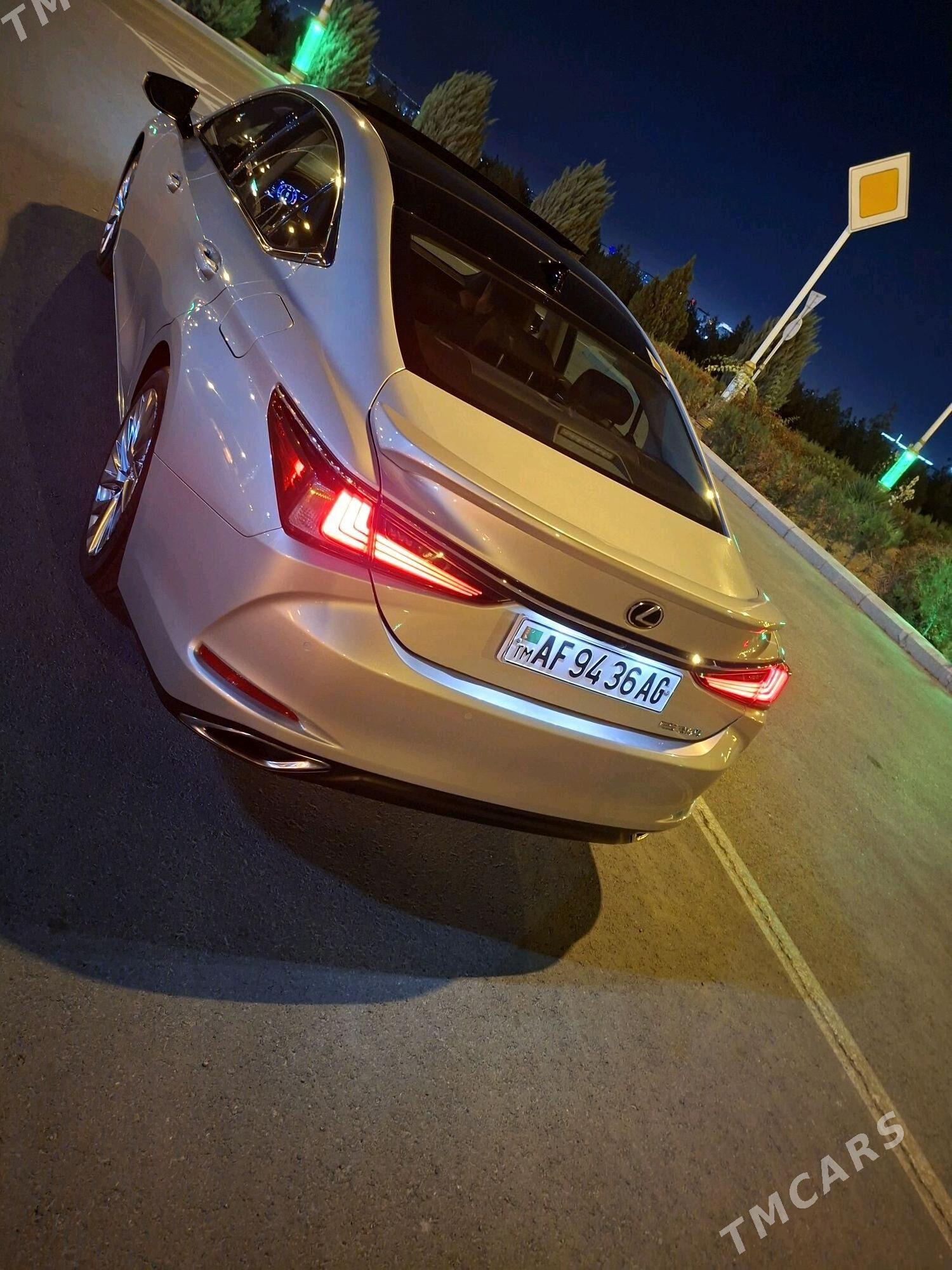 Lexus ES 2019 - 570 000 TMT - Ашхабад - img 3