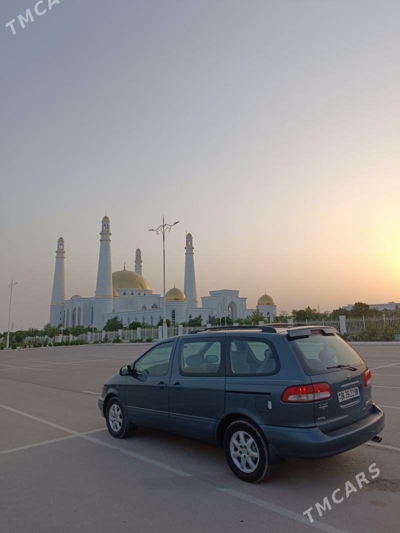 Toyota Sienna 2000 - 180 000 TMT - Balkanabat - img 6