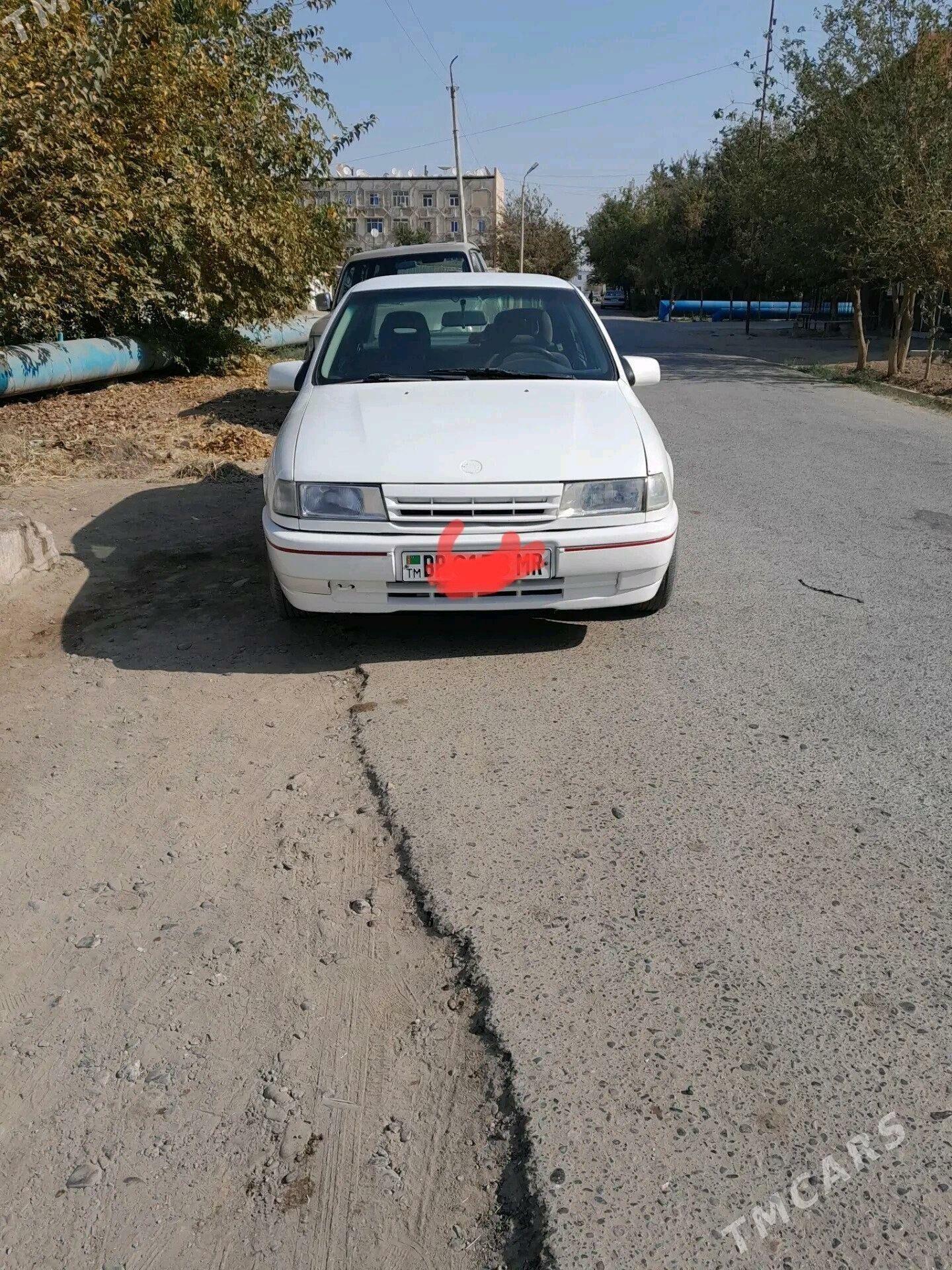 Opel Vectra 1992 - 43 000 TMT - Векильбазар - img 2
