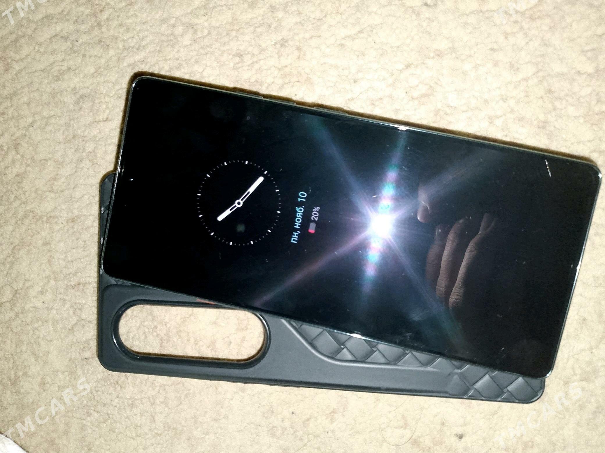 TECNO CAMON 40 Ram 8+8 Gb 128 - Parahat 4 - img 4