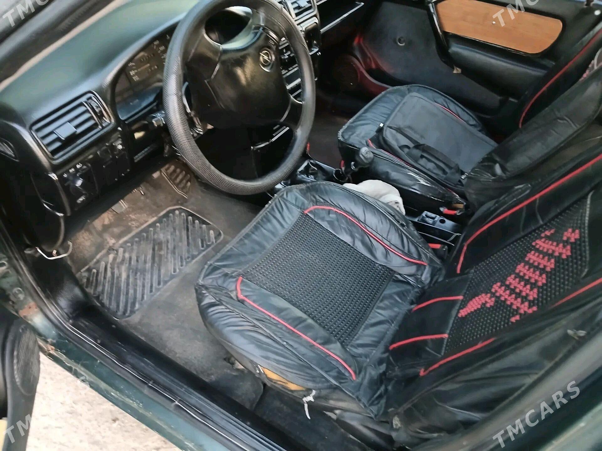 Opel Vectra 1993 - 20 000 TMT - Gubadag - img 4