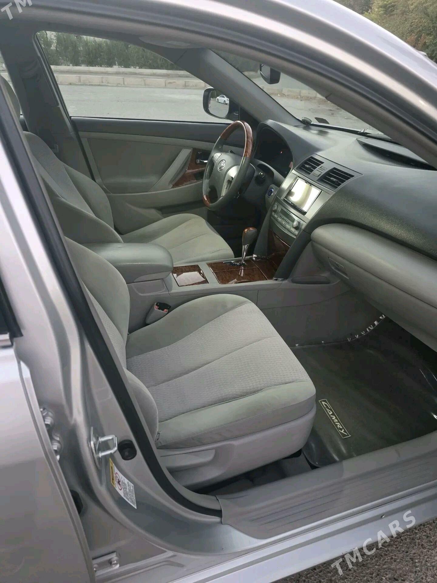 Toyota Camry 2011 - 225 000 TMT - Ашхабад - img 3