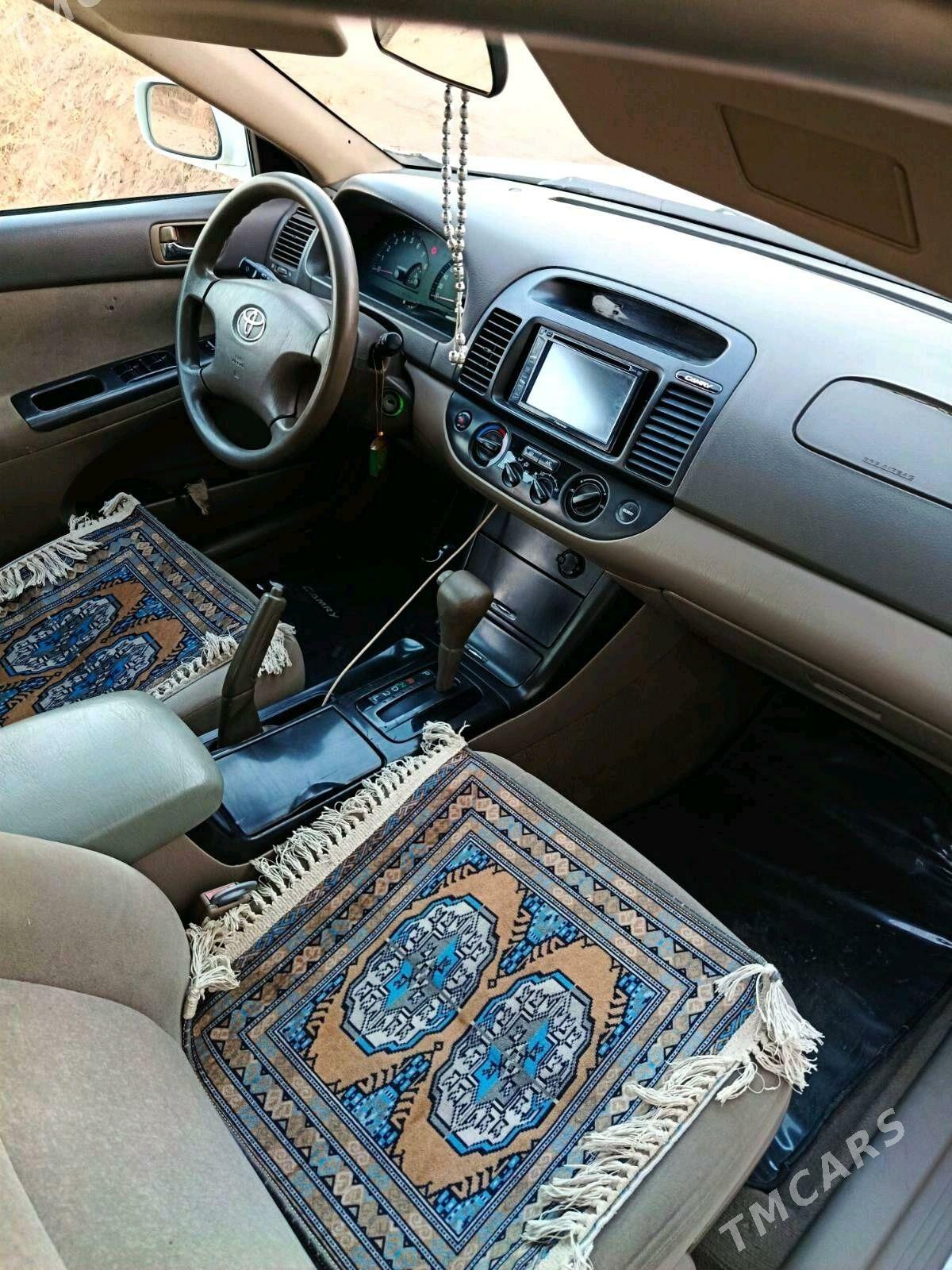 Toyota Camry 2005 - 145 000 TMT - Губадаг - img 5