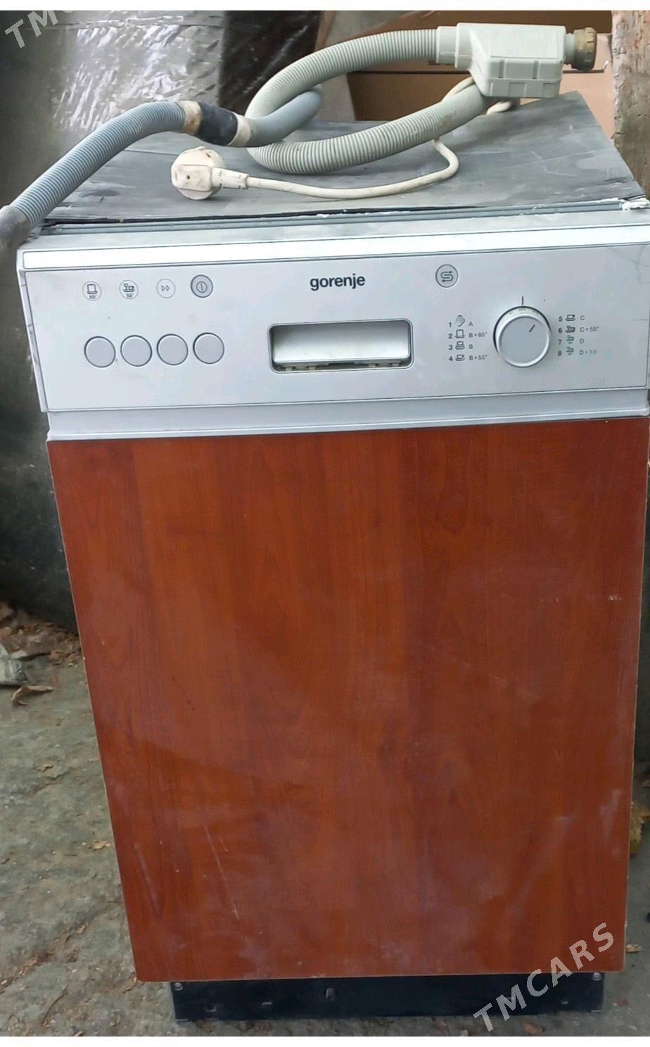 Гап ювулян машин 9 персон - Ашхабад - img 2