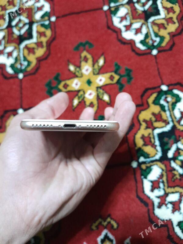 iPhone  8 - Туркменабат - img 4
