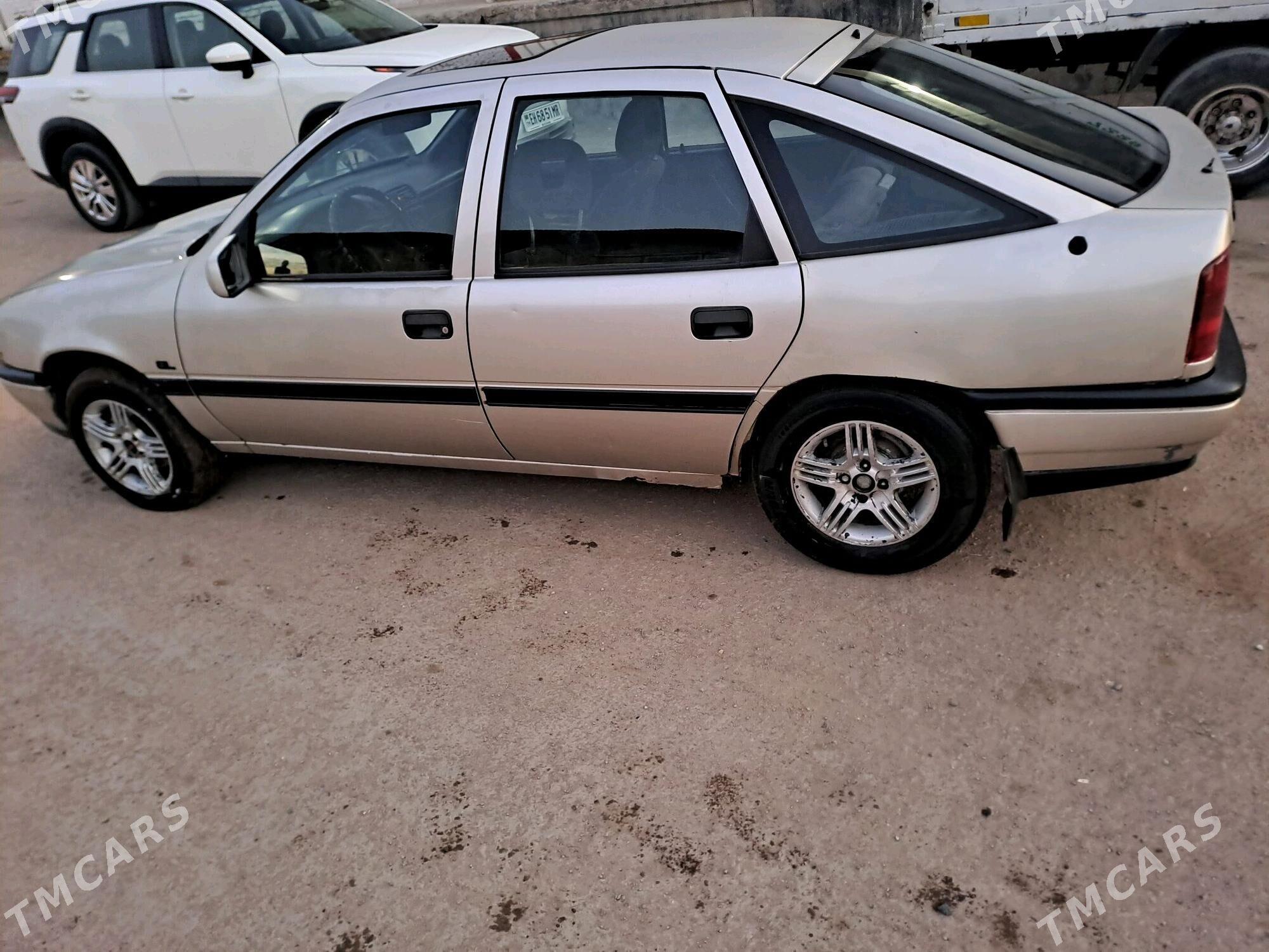 Opel Vectra 1992 - 23 000 TMT - Дашогуз - img 2