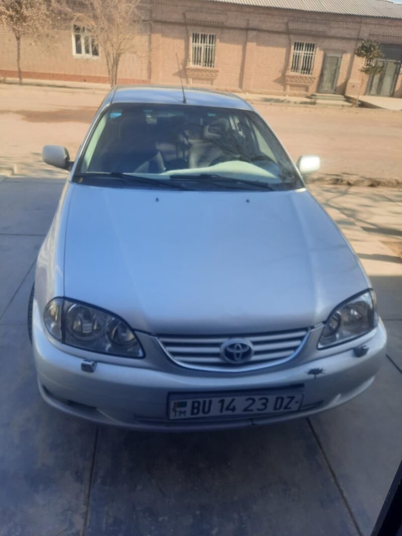 Toyota Avensis 2002 - 120 000 TMT - Дашогуз - img 3