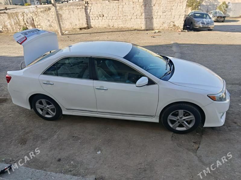 Toyota Camry 2012 - 230 000 TMT - Туркменбаши - img 4