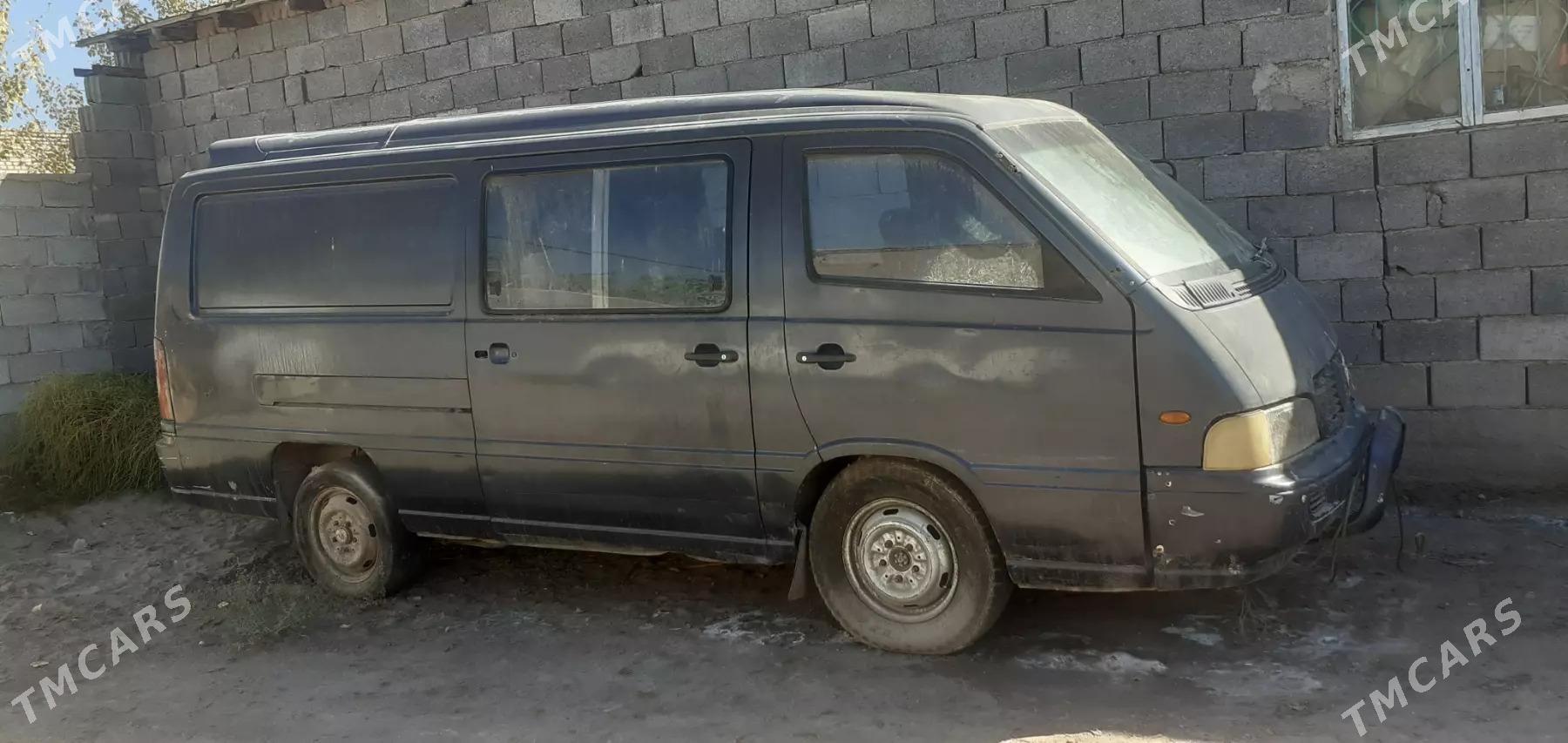 Mercedes-Benz Sprinter 3500 2003 - 75 000 TMT - Köneürgenç - img 1