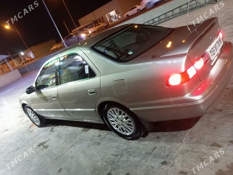 Toyota Camry 1999 - 170 000 TMT - Мары - img 4