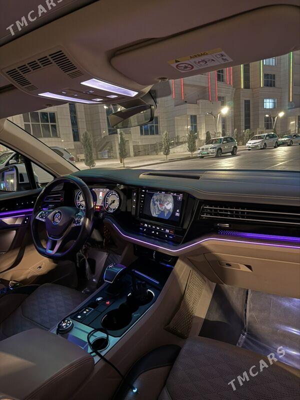 Volkswagen Touareg 2018 - 877 777 TMT - 15-й этап - img 3