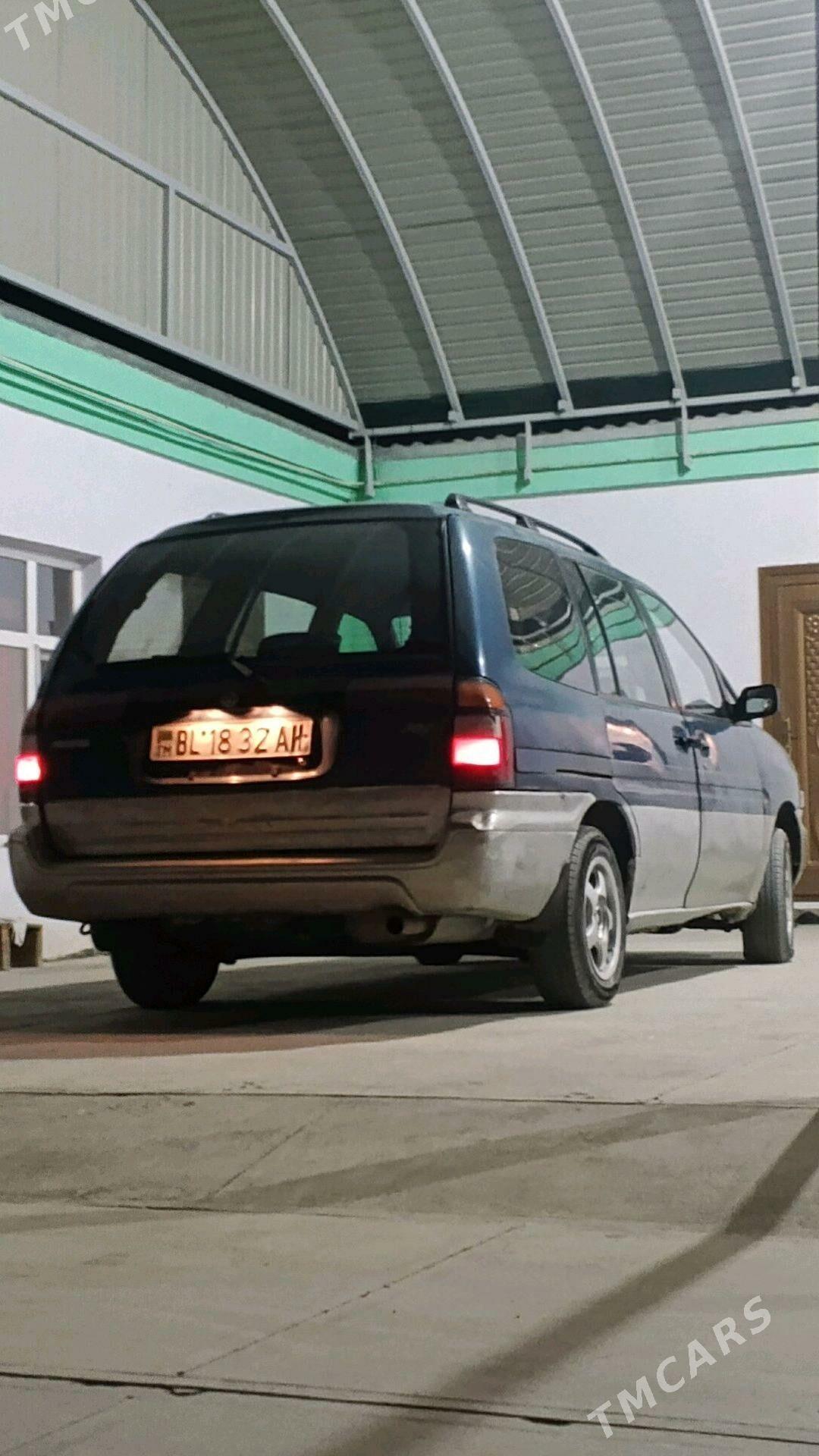 Nissan Primera 1995 - 26 000 TMT - Бахарден - img 9