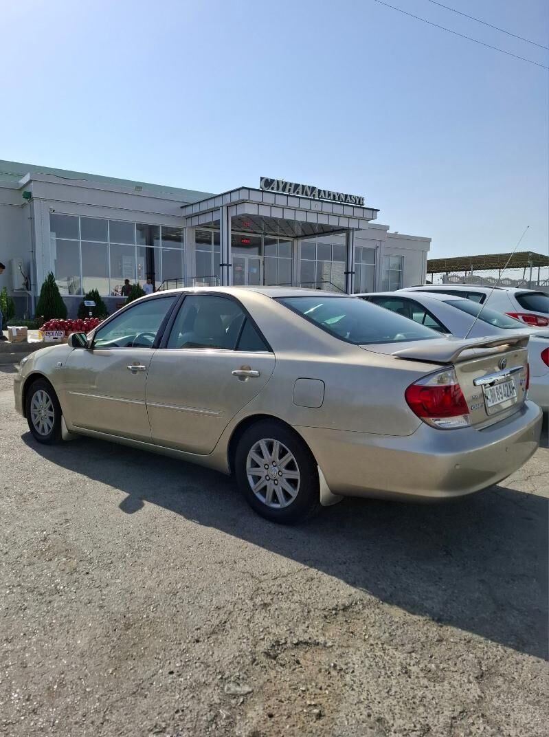 Toyota Camry 2005 - 230 000 TMT - Бабадайхан - img 11