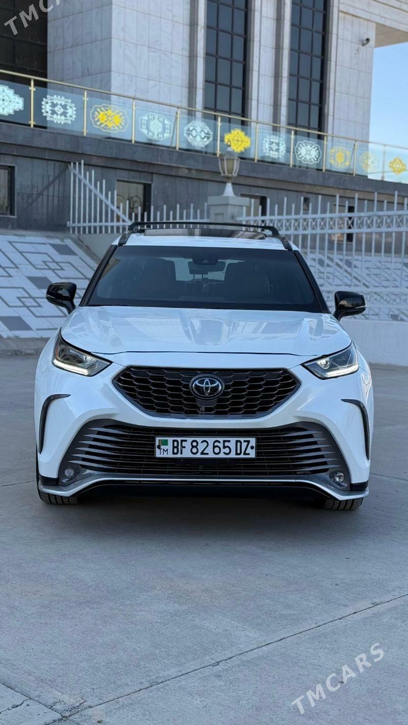 Toyota Highlander 2021 - 500 000 TMT - Дашогуз - img 2