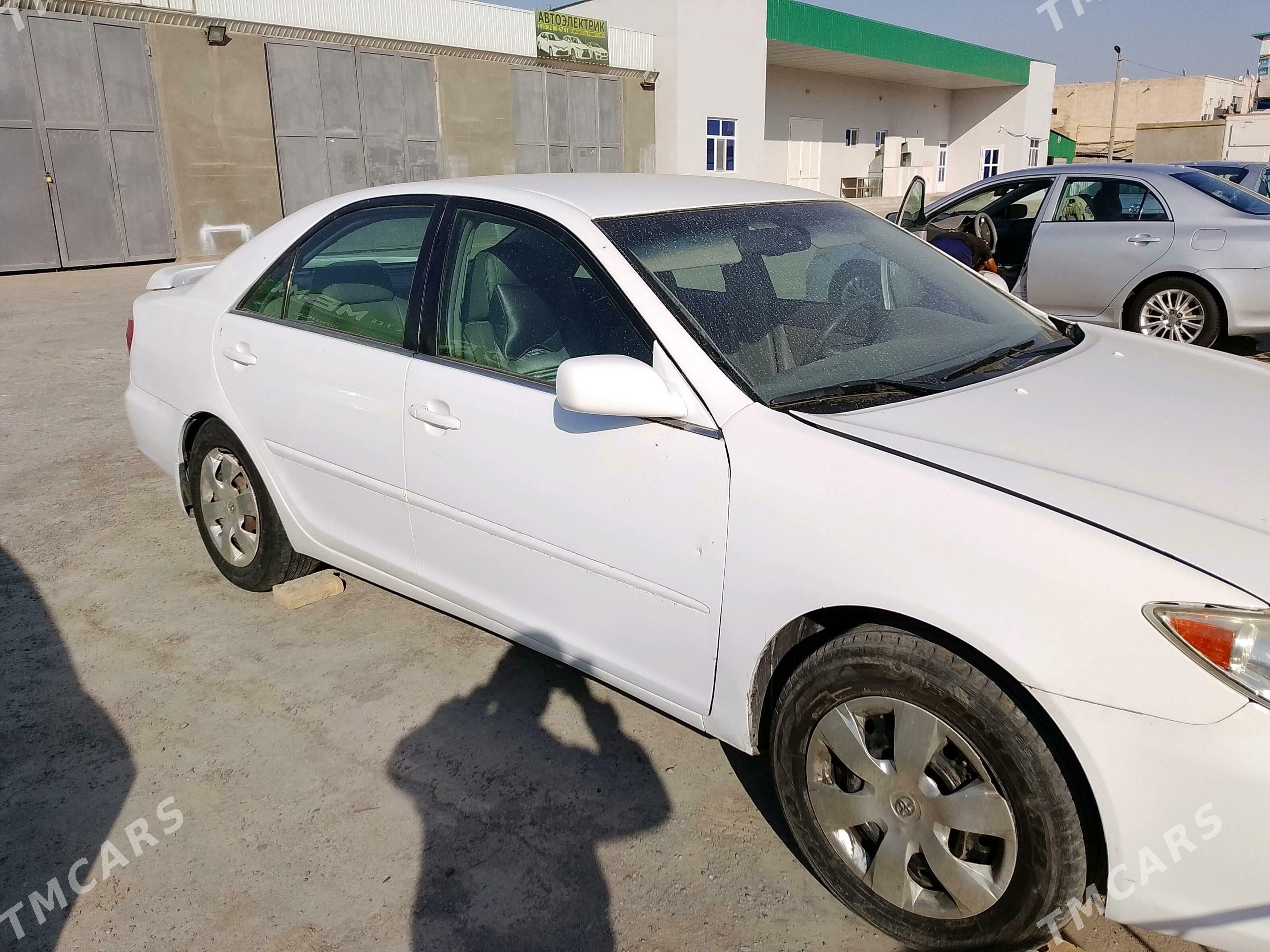 Toyota Camry 2004 - 91 000 TMT - Mary - img 3