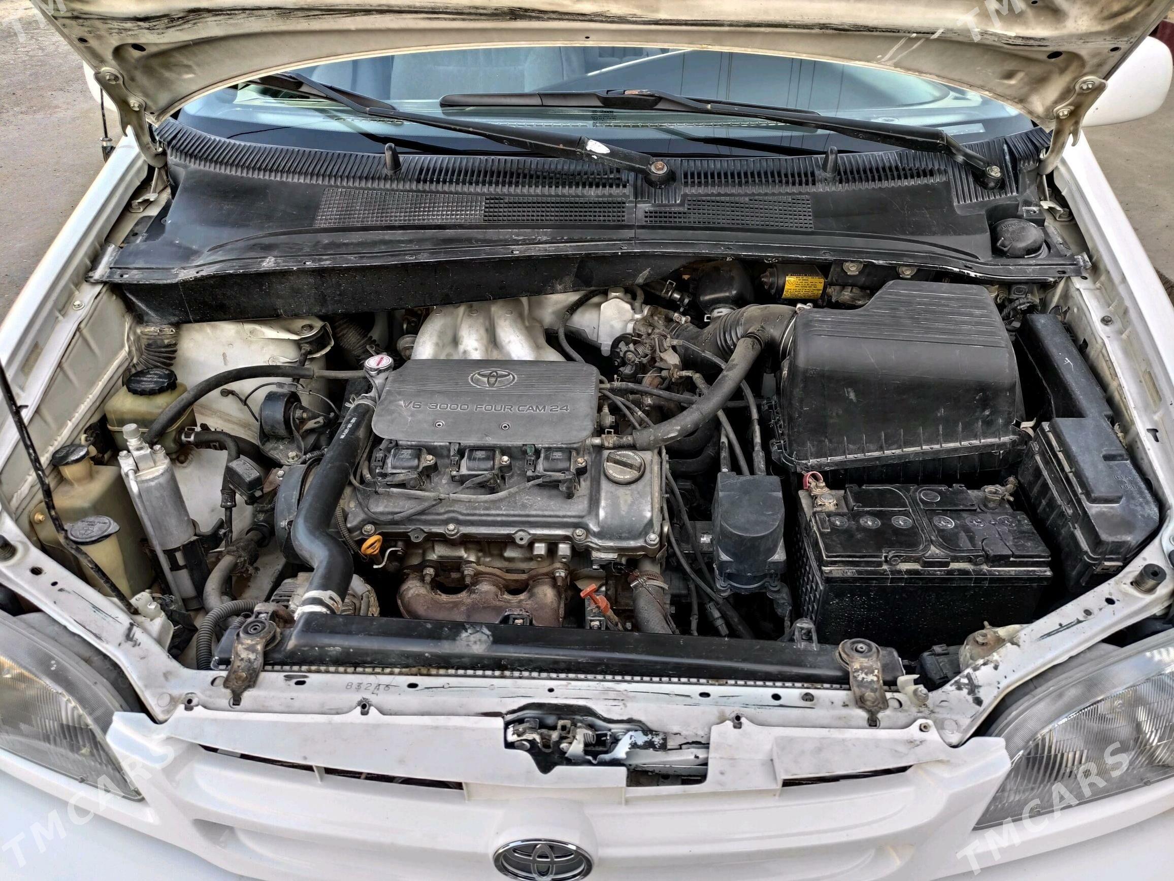 Toyota Sienna 1999 - 150 000 TMT - Мары - img 5