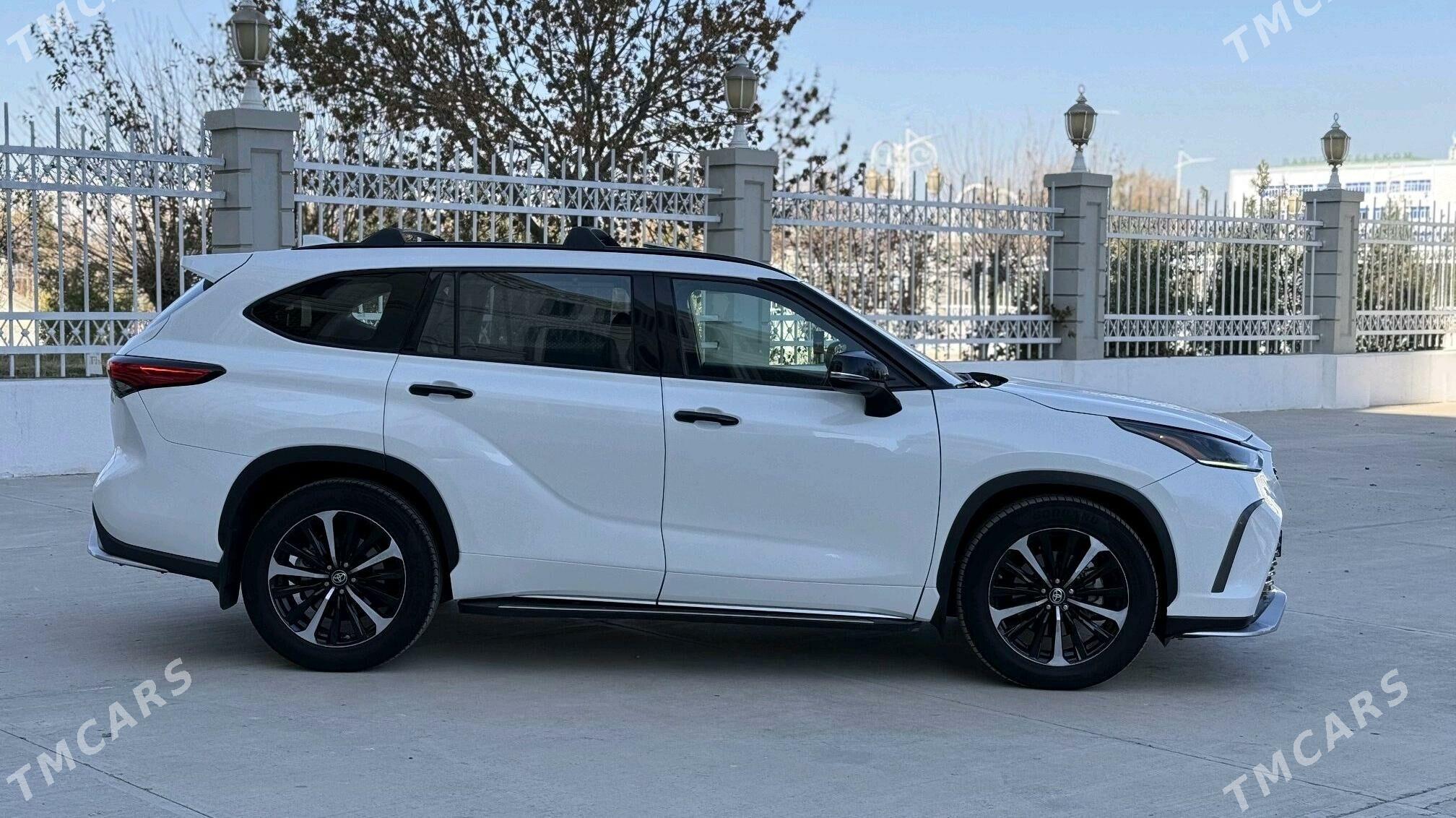 Toyota Highlander 2021 - 500 000 TMT - Дашогуз - img 7