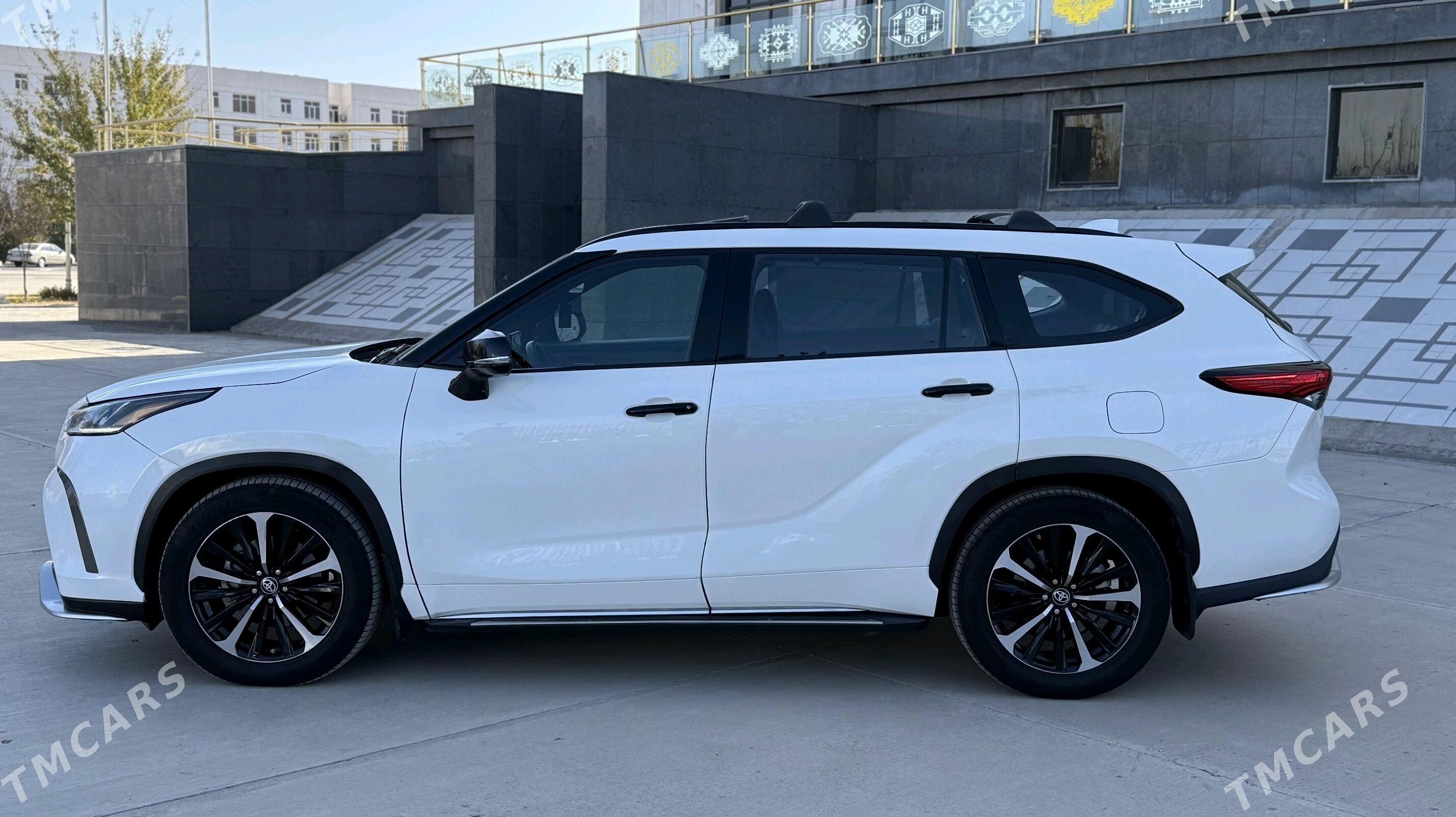 Toyota Highlander 2021 - 500 000 TMT - Дашогуз - img 6