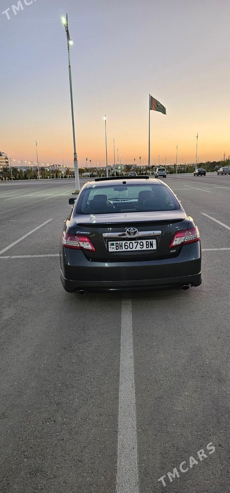 Toyota Camry 2010 - 220 000 TMT - Балканабат - img 4