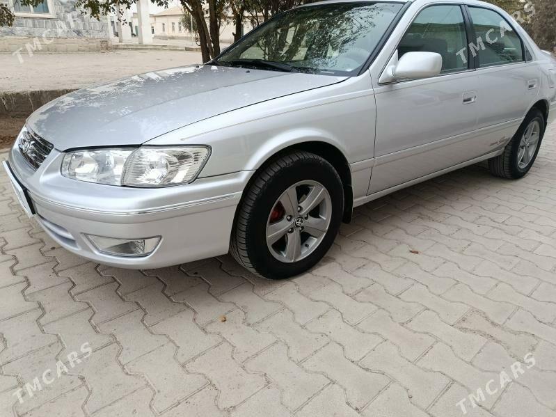 Toyota Camry 2000 - 160 000 TMT - Köneürgenç - img 3