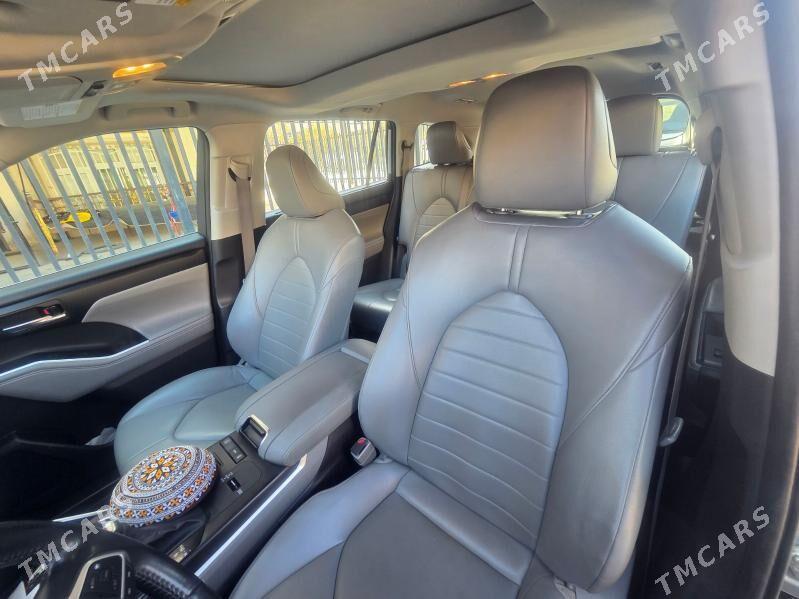 Toyota Highlander 2022 - 550 000 TMT - Туркменабат - img 4