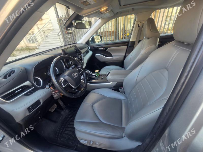 Toyota Highlander 2022 - 550 000 TMT - Туркменабат - img 3