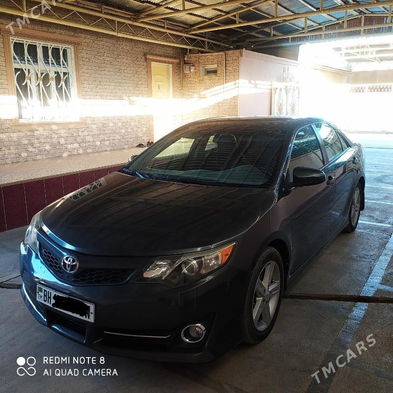 Toyota Camry 2011 - 200 000 TMT - Балканабат - img 2