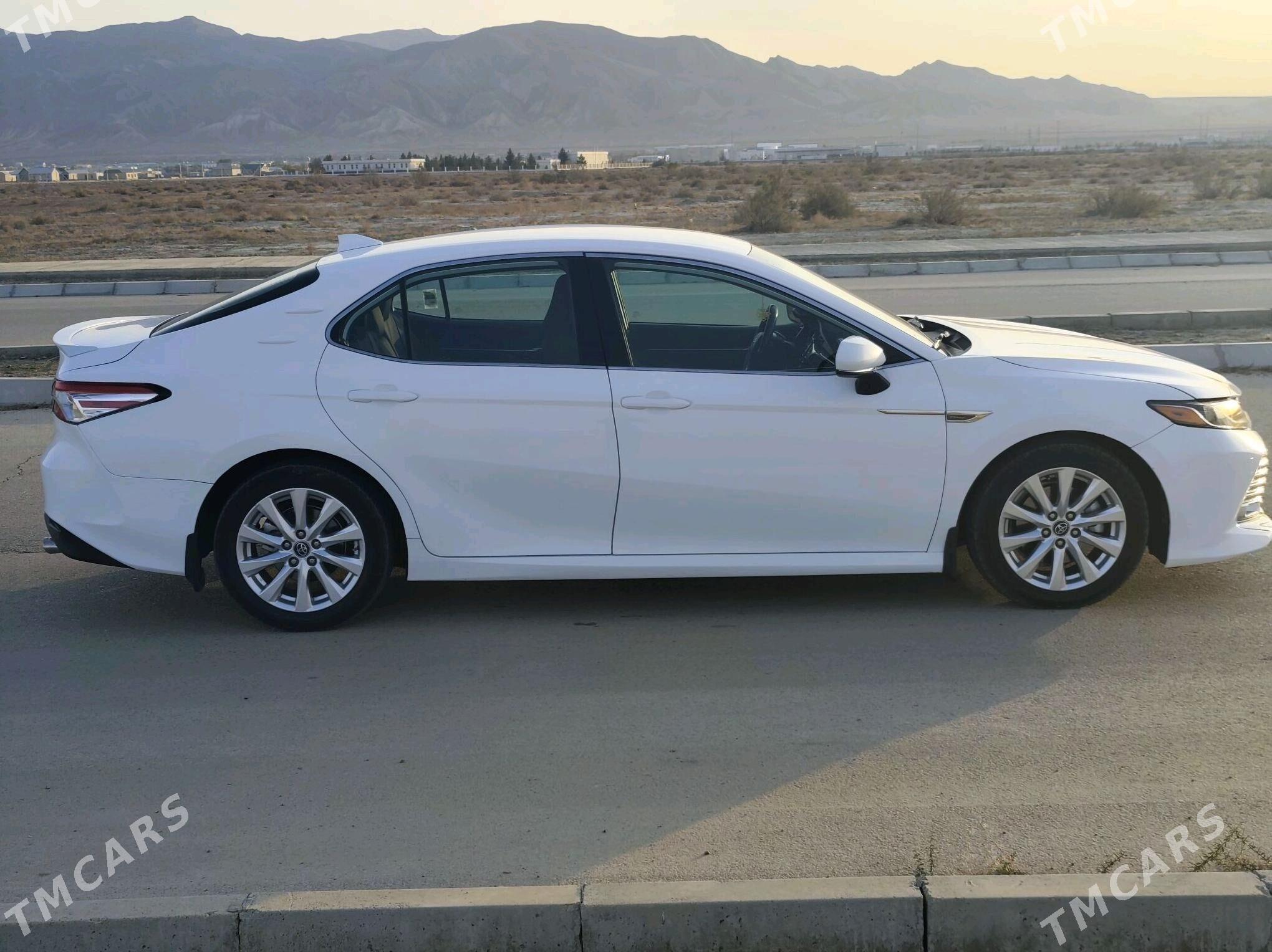 Toyota Camry 2019 - 330 000 TMT - Bereket - img 4