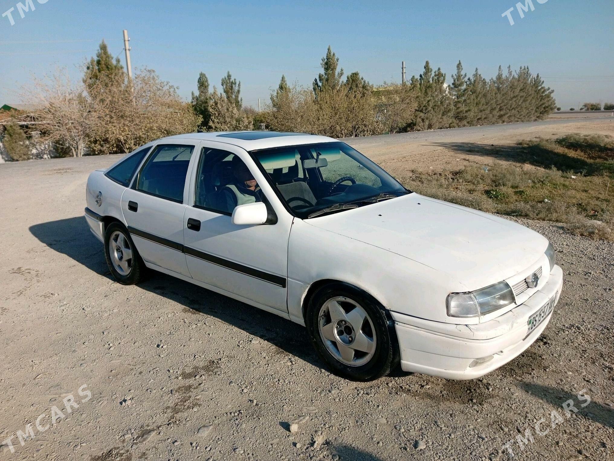 Opel Vectra 1994 - 38 000 TMT - Бахарден - img 4