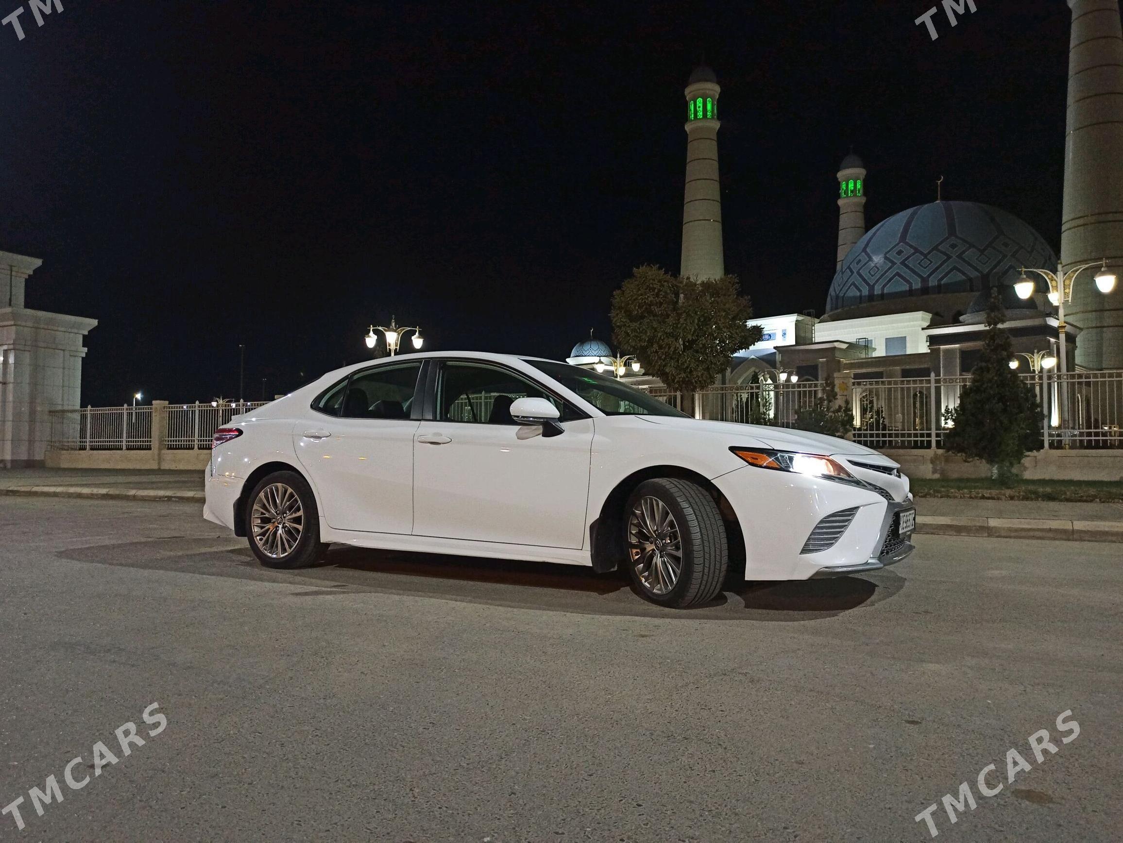 Toyota Camry 2020 - 365 000 TMT - Köneürgenç - img 1
