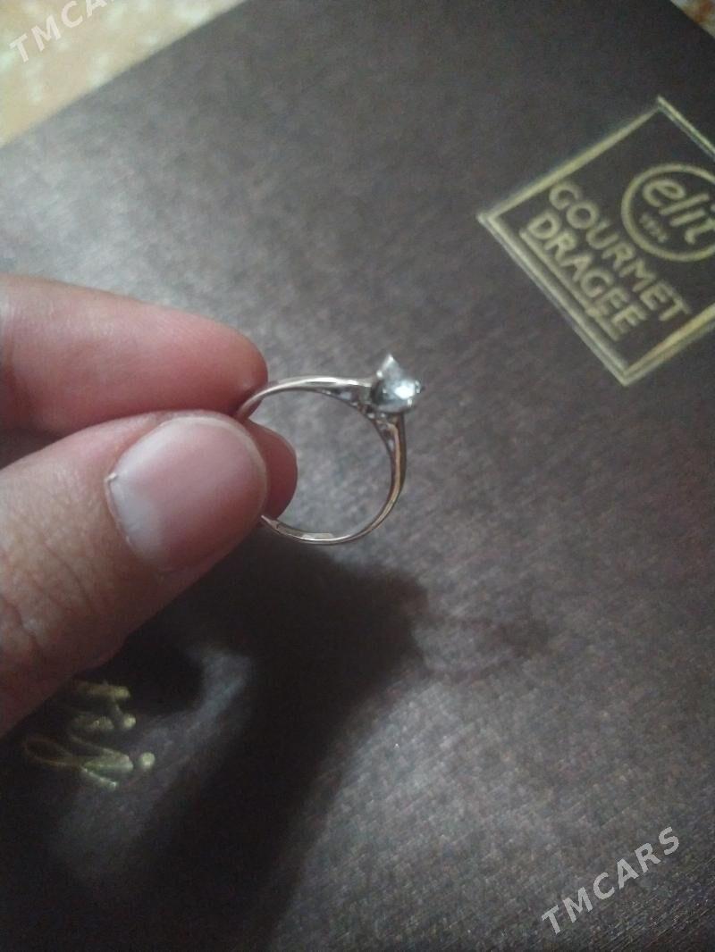 Tek daş - Aşgabat - img 1