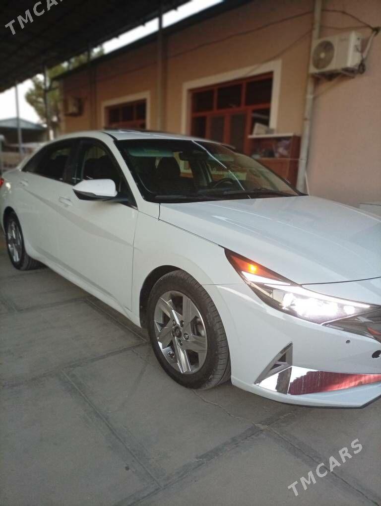 Hyundai Elantra 2021 - 230 000 TMT - Мары - img 1