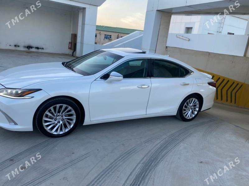 Lexus ES 350 2019 - 450 000 TMT - 9 мкр - img 6