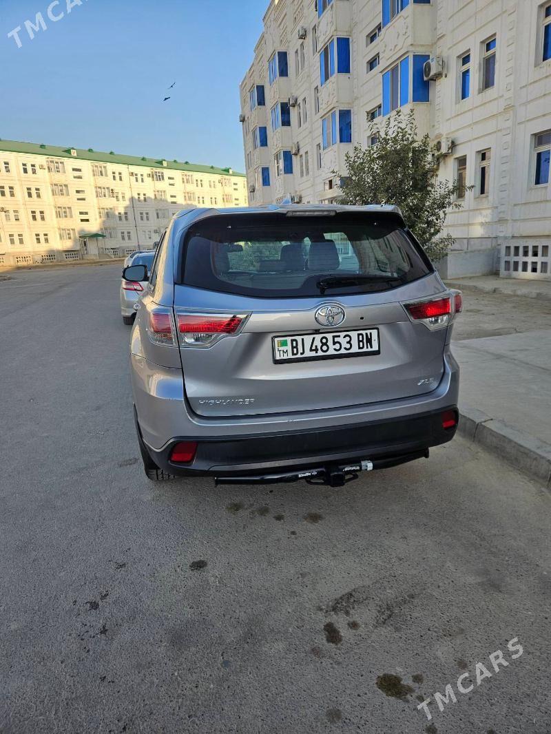 Toyota Highlander 2016 - 400 000 TMT - Анев - img 2