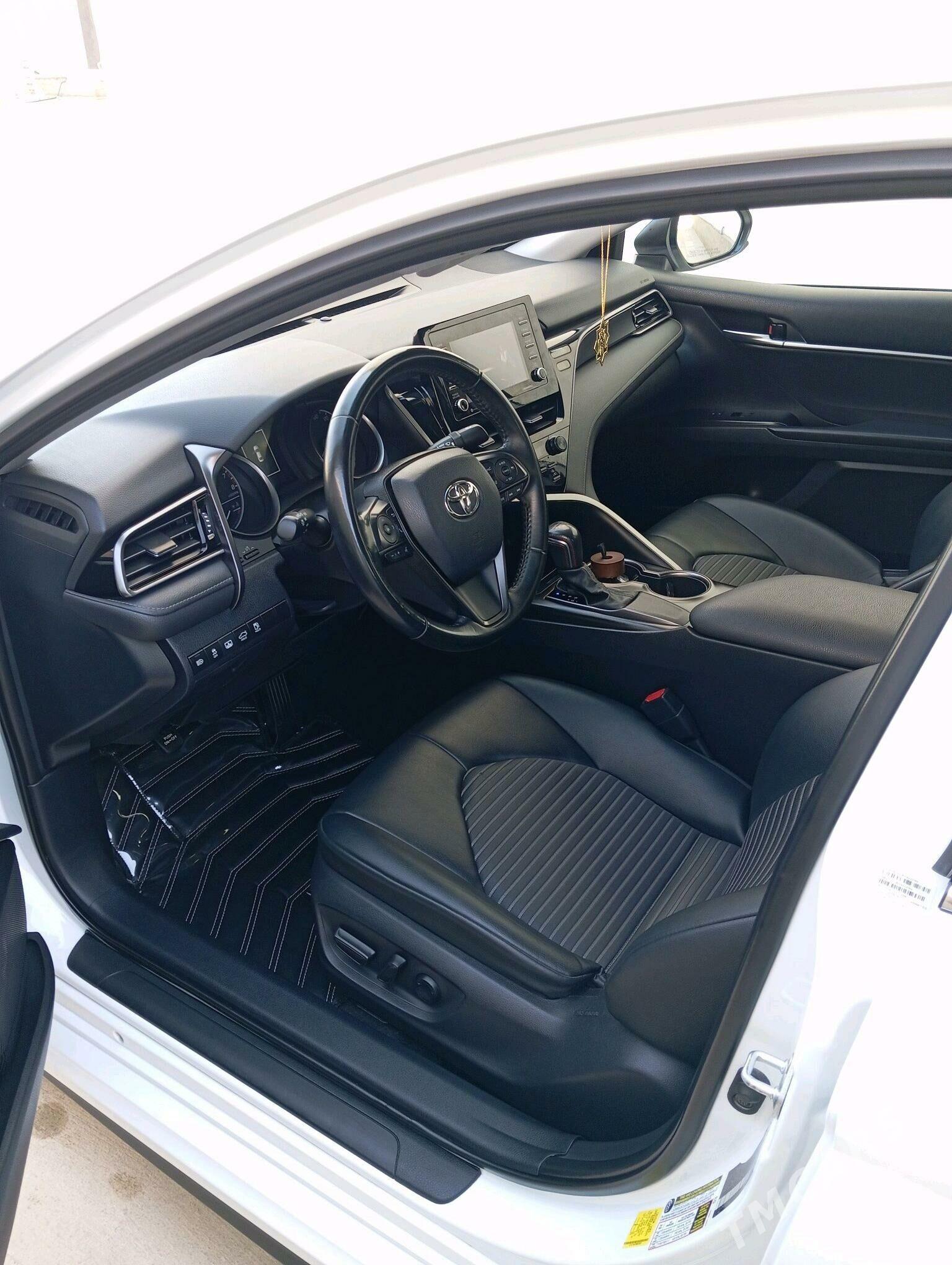 Toyota Camry 2021 - 320 000 TMT - Балканабат - img 8