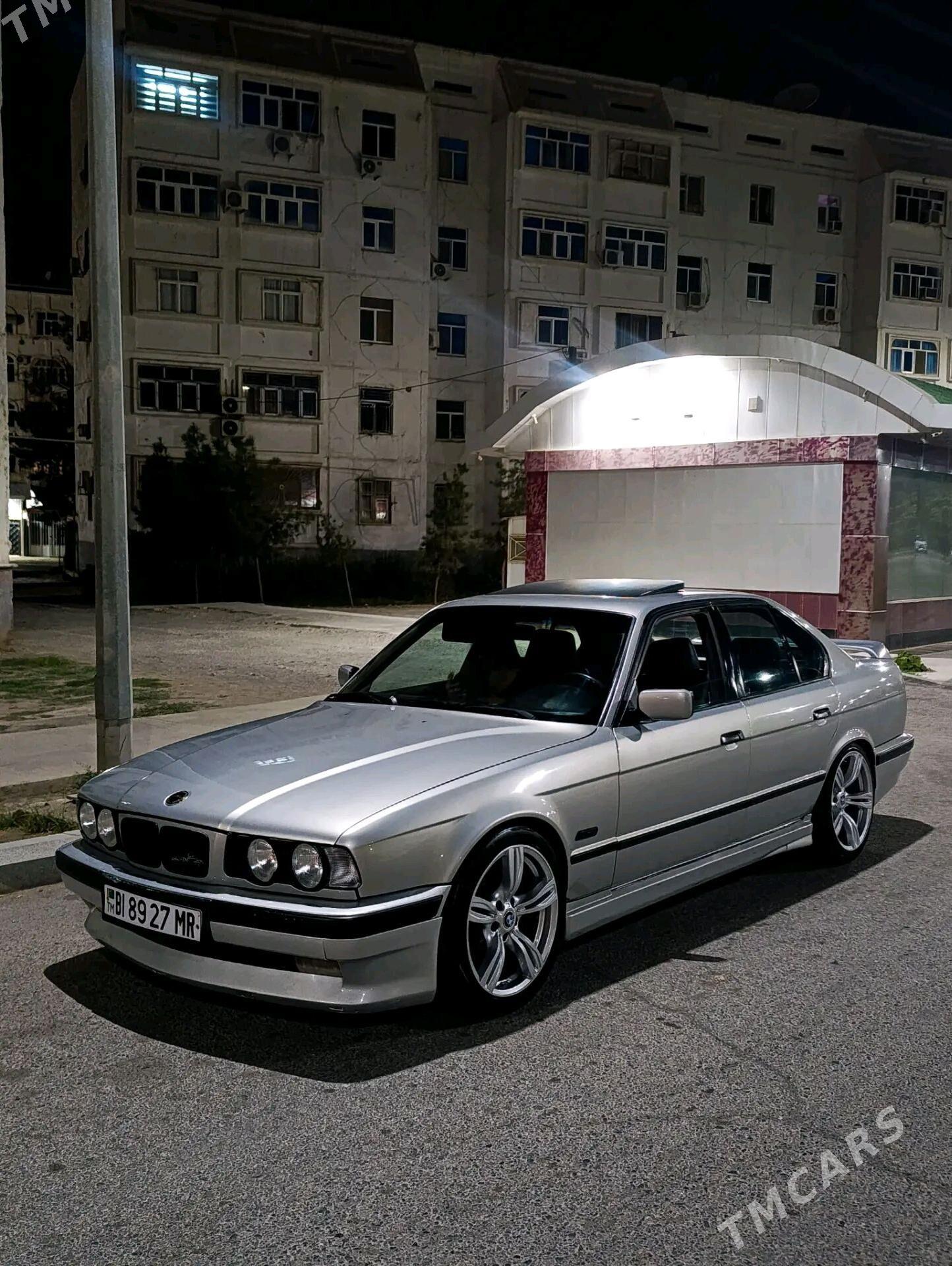 BMW 530 1993 - 110 000 TMT - Mary - img 1
