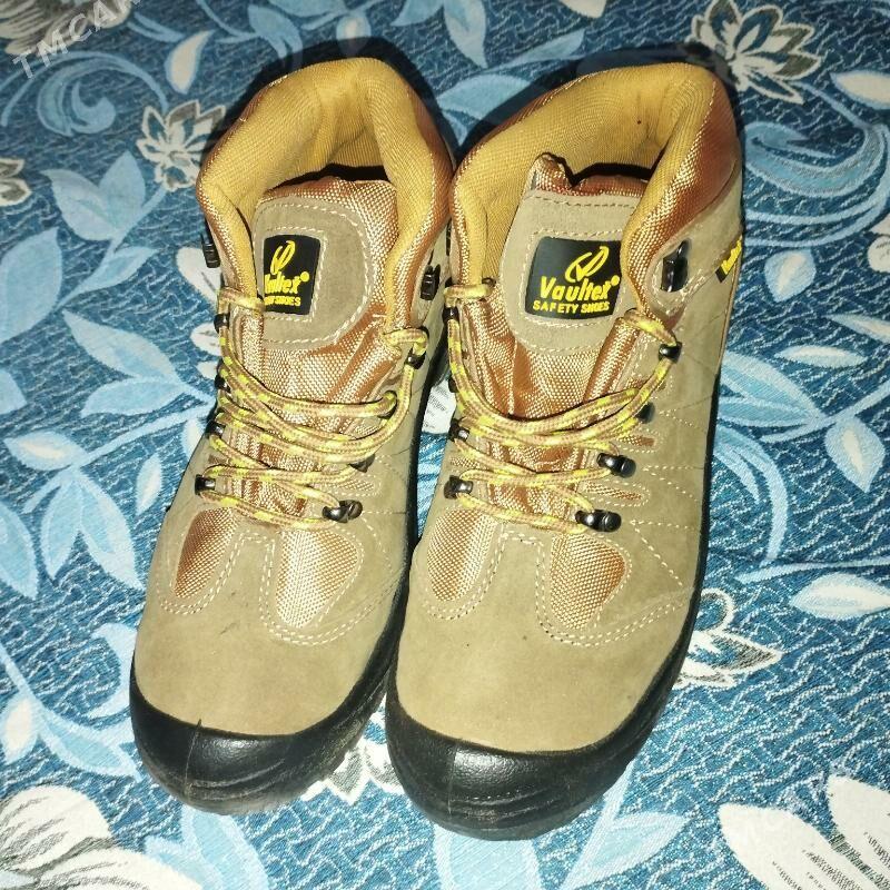 İş Botinka - Байрамали - img 1