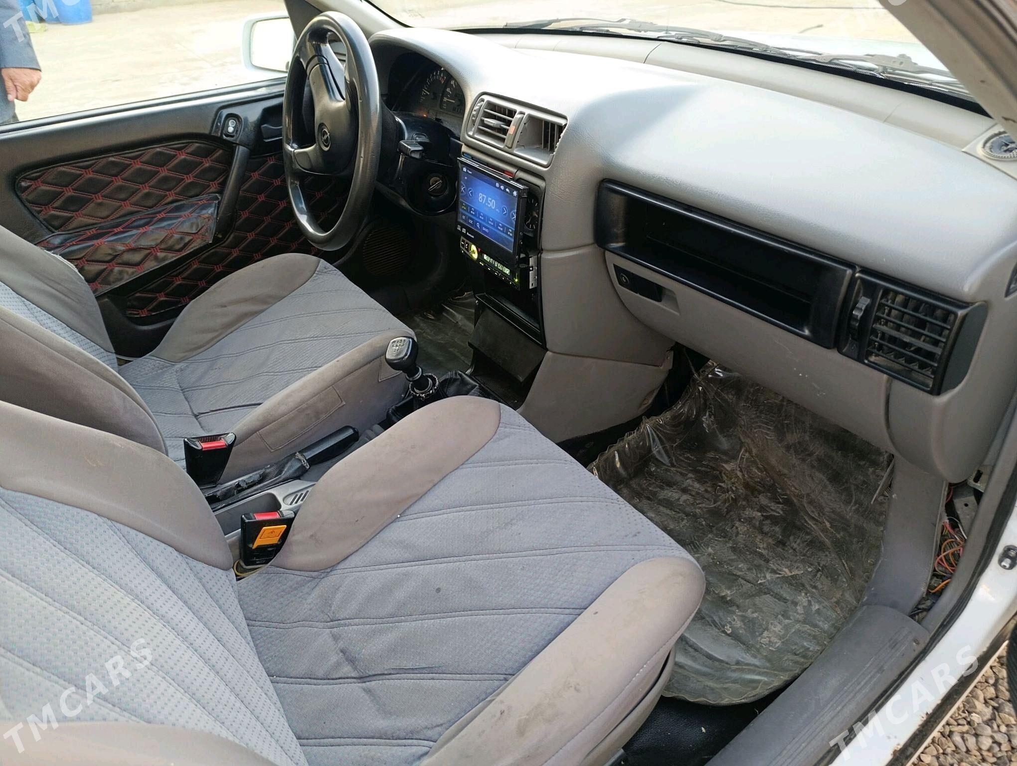 Opel Vectra 1993 - 40 000 TMT - Кака - img 3