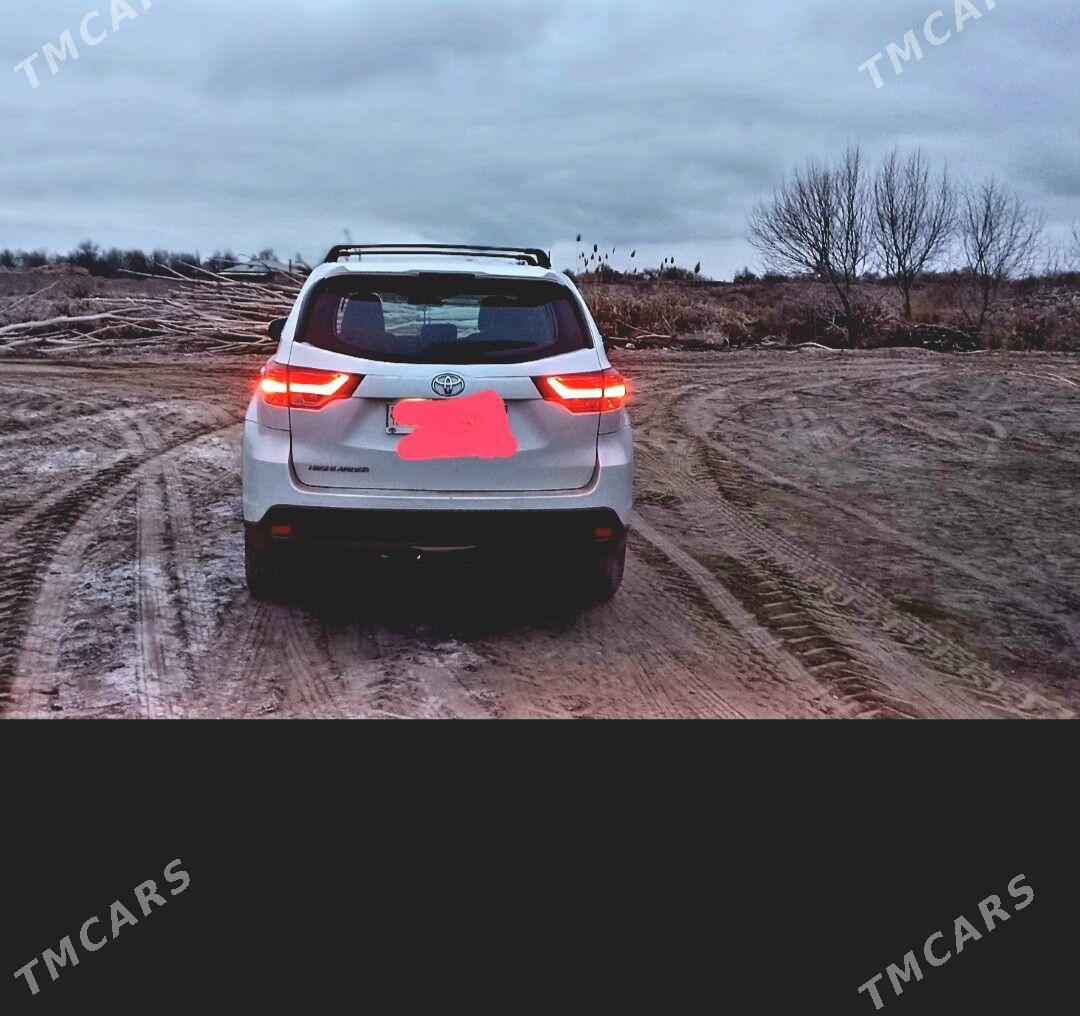 Toyota Highlander 2019 - 400 000 TMT - Болдумсаз - img 2