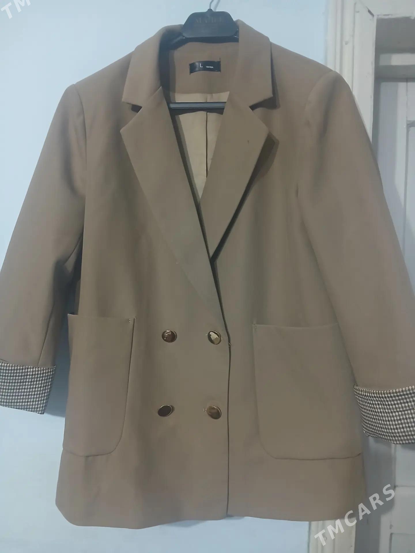 kastyum-пиджак - Хитровка - img 2