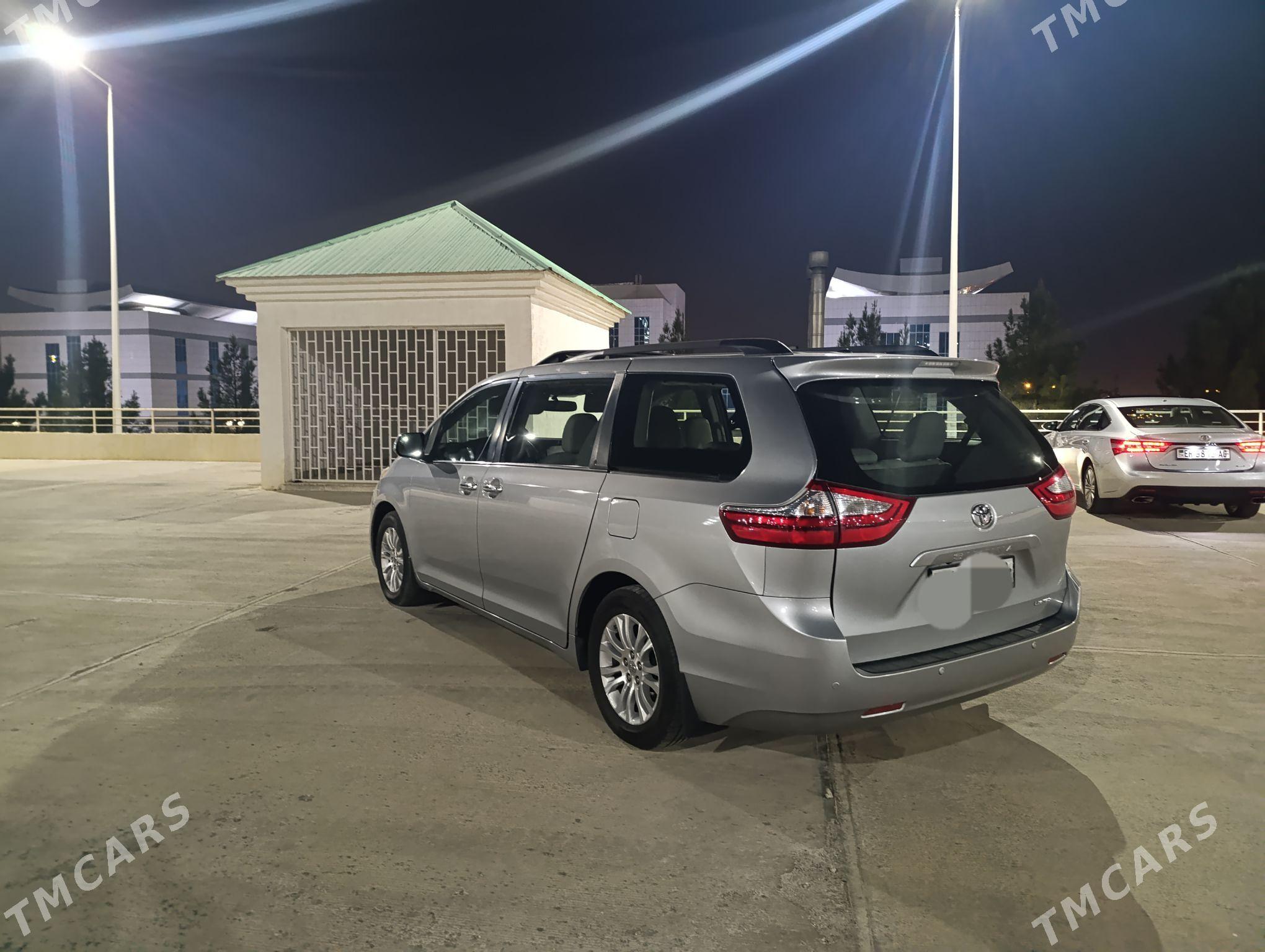 Toyota Sienna 2016 - 355 000 TMT - Aşgabat - img 6