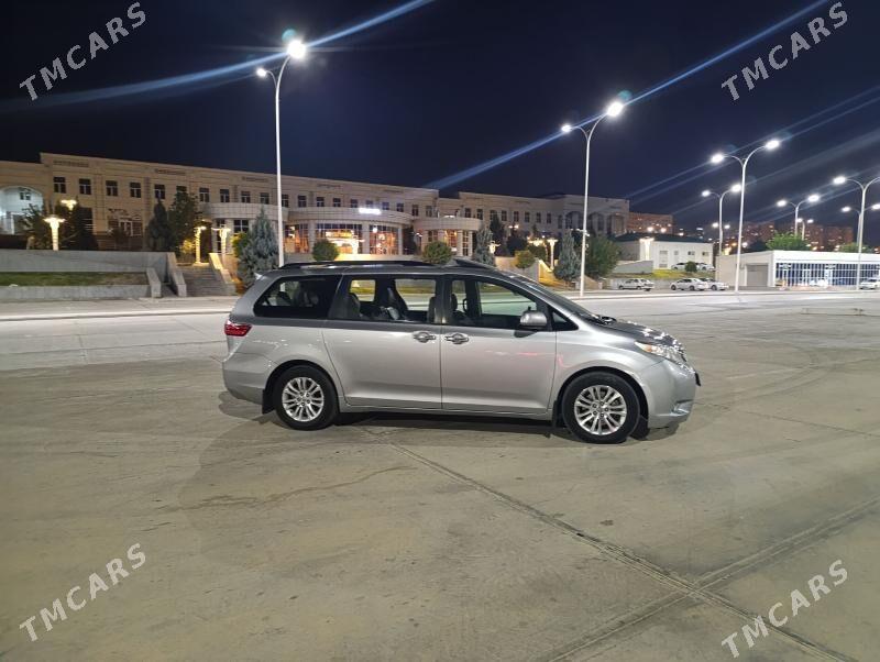 Toyota Sienna 2016 - 355 000 TMT - Aşgabat - img 2