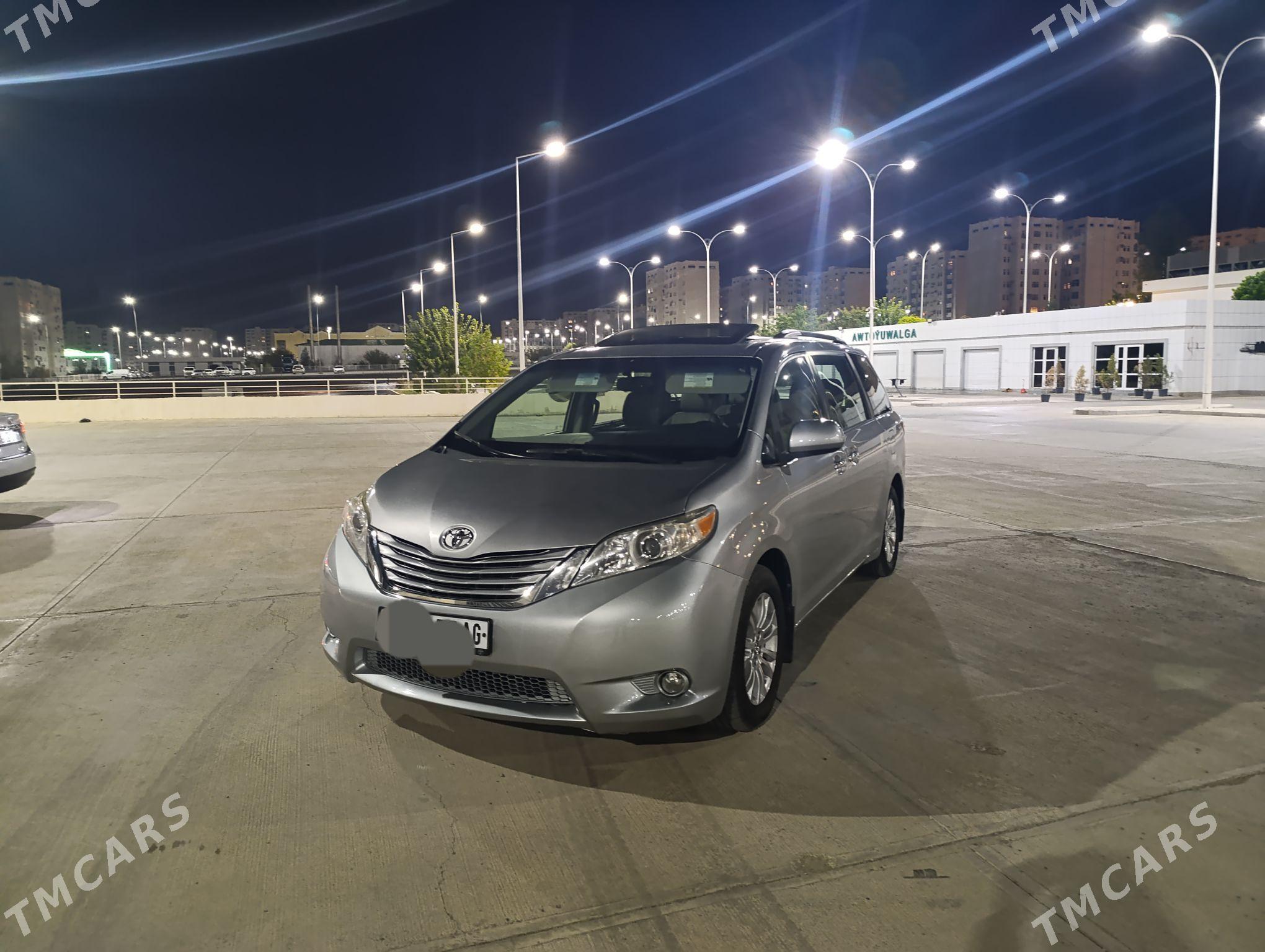 Toyota Sienna 2016 - 355 000 TMT - Aşgabat - img 4