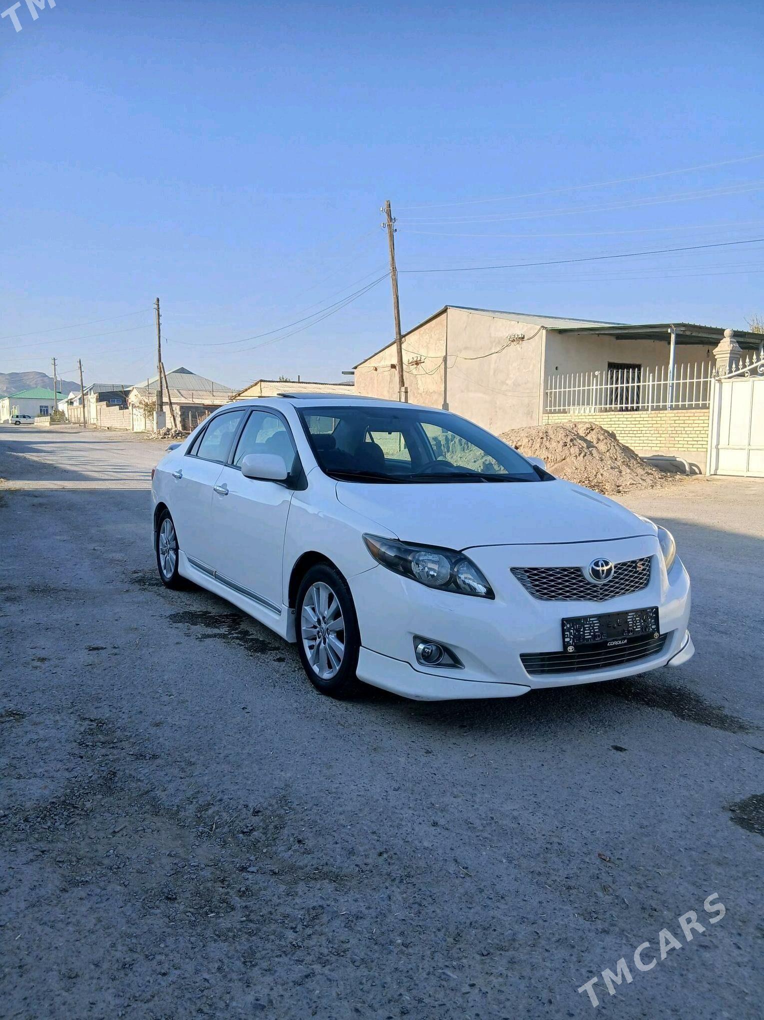 Toyota Corolla 2010 - 157 000 TMT - Гёкдепе - img 1