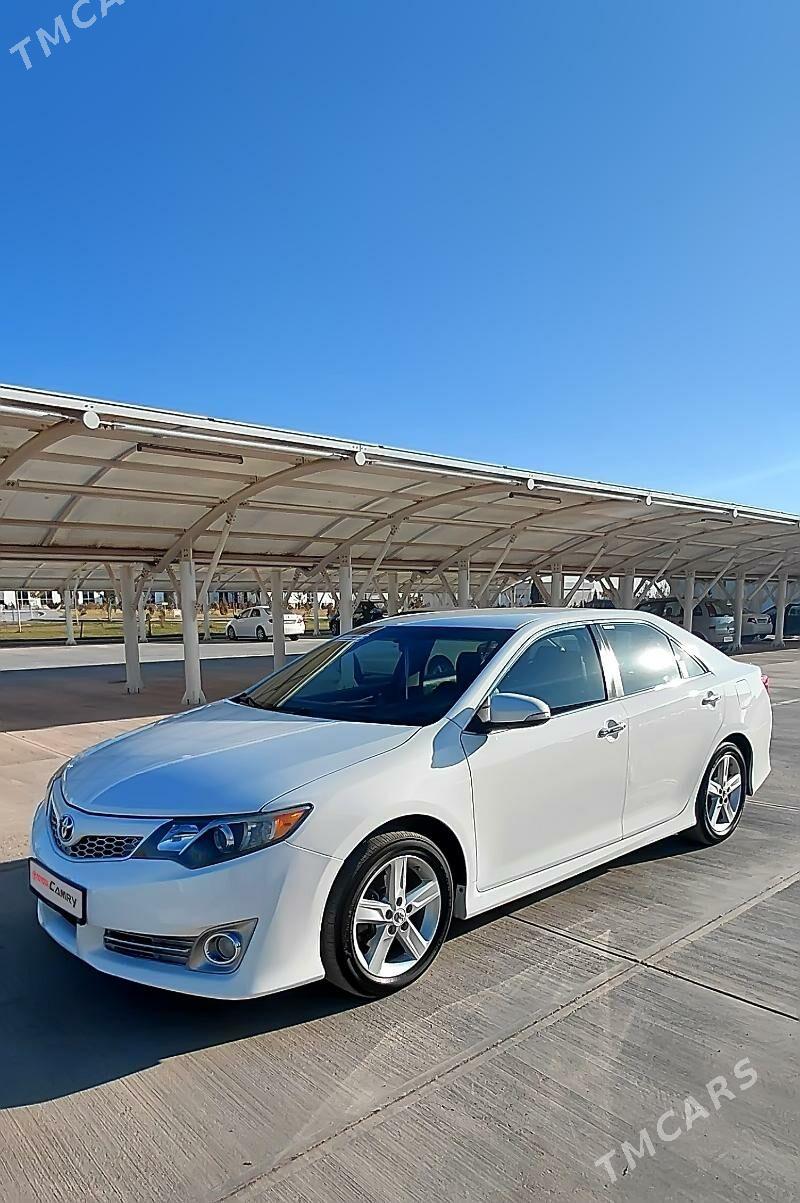 Toyota Camry 2012 - 245 000 TMT - Дашогуз - img 1