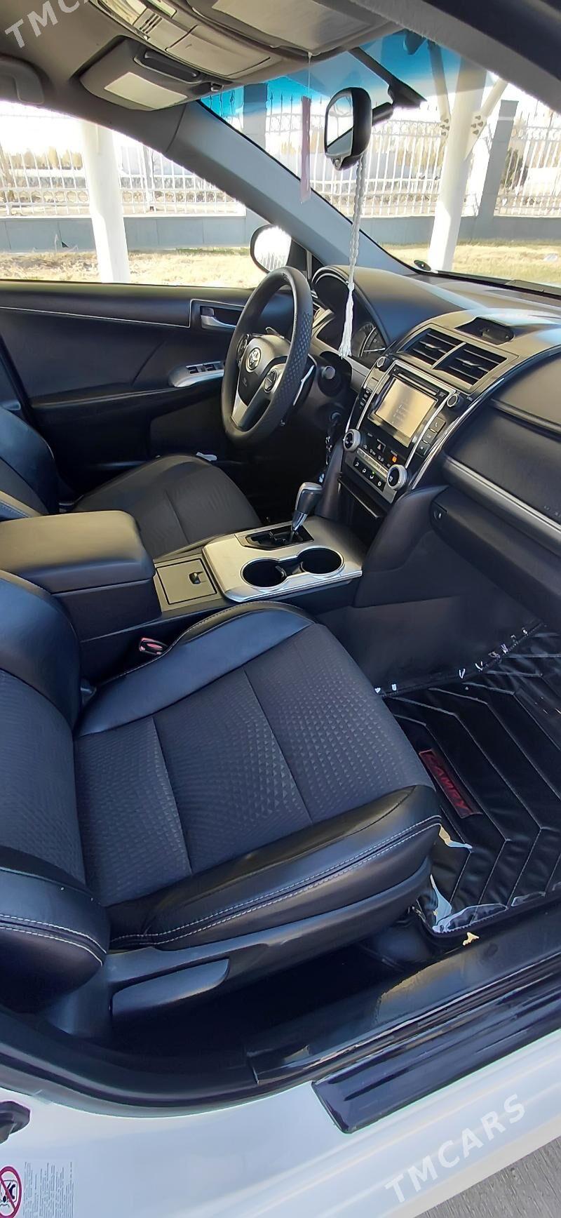 Toyota Camry 2012 - 245 000 TMT - Дашогуз - img 6