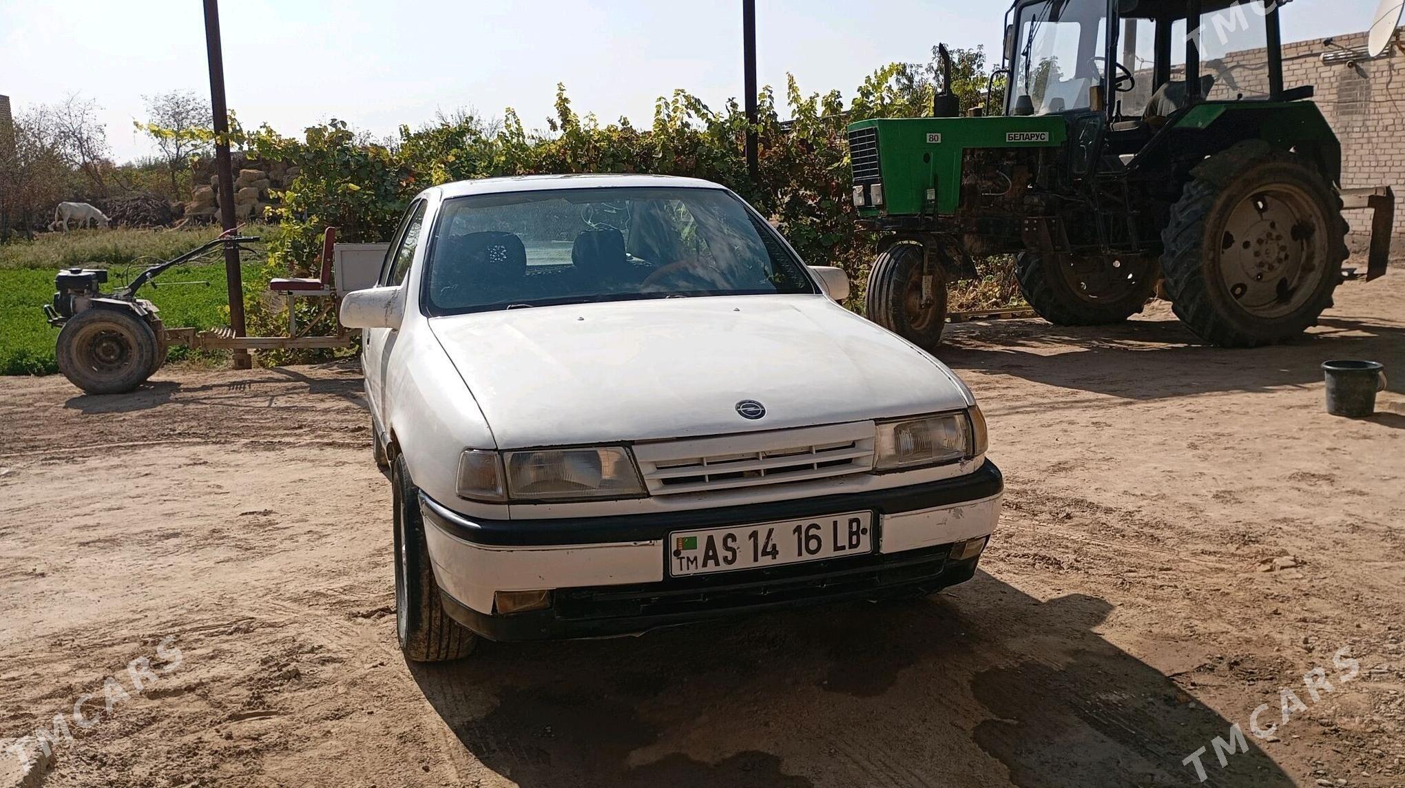 Opel Vectra 1991 - 24 000 TMT - Çärjew - img 3