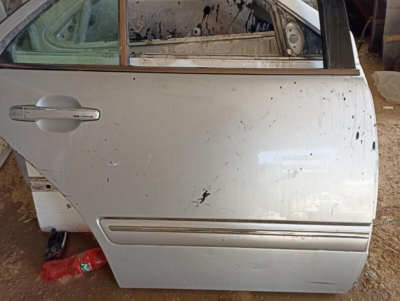 Mercedes E 210 cep yzky Morda 700 TMT - Анев - img 3